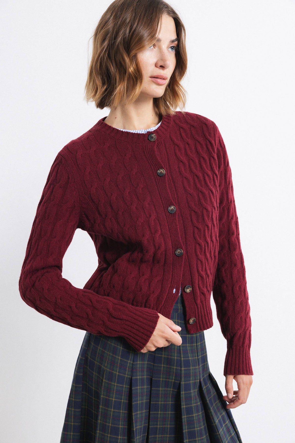 Cardigan mit Zopfmuster bordeaux