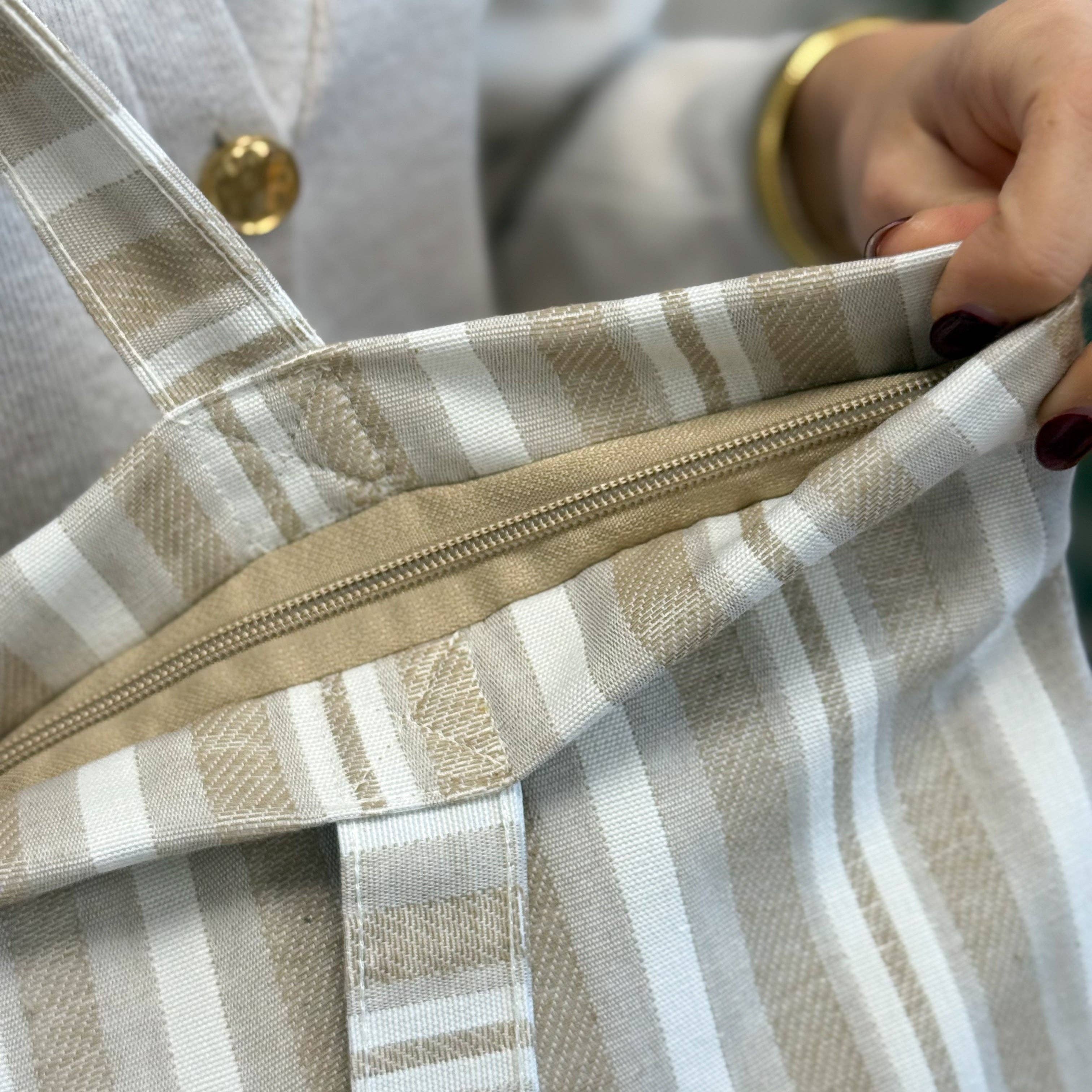 Große Shopper mit Reißverschluss MALIK