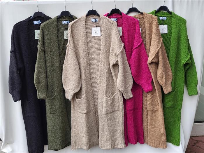Strickjacke lang
