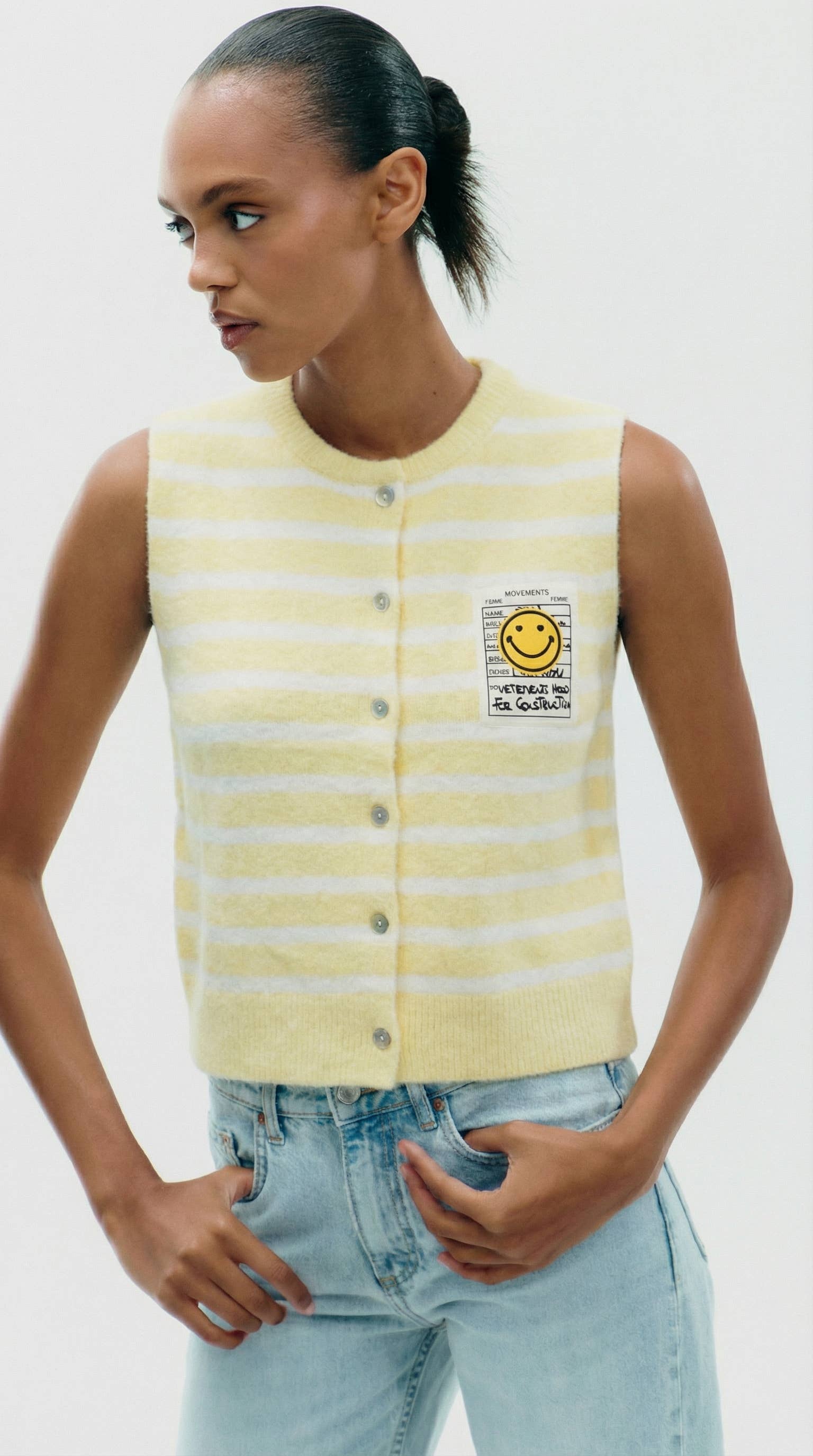 Ärmellose gestreifte Weste mit Smiley-Patch
