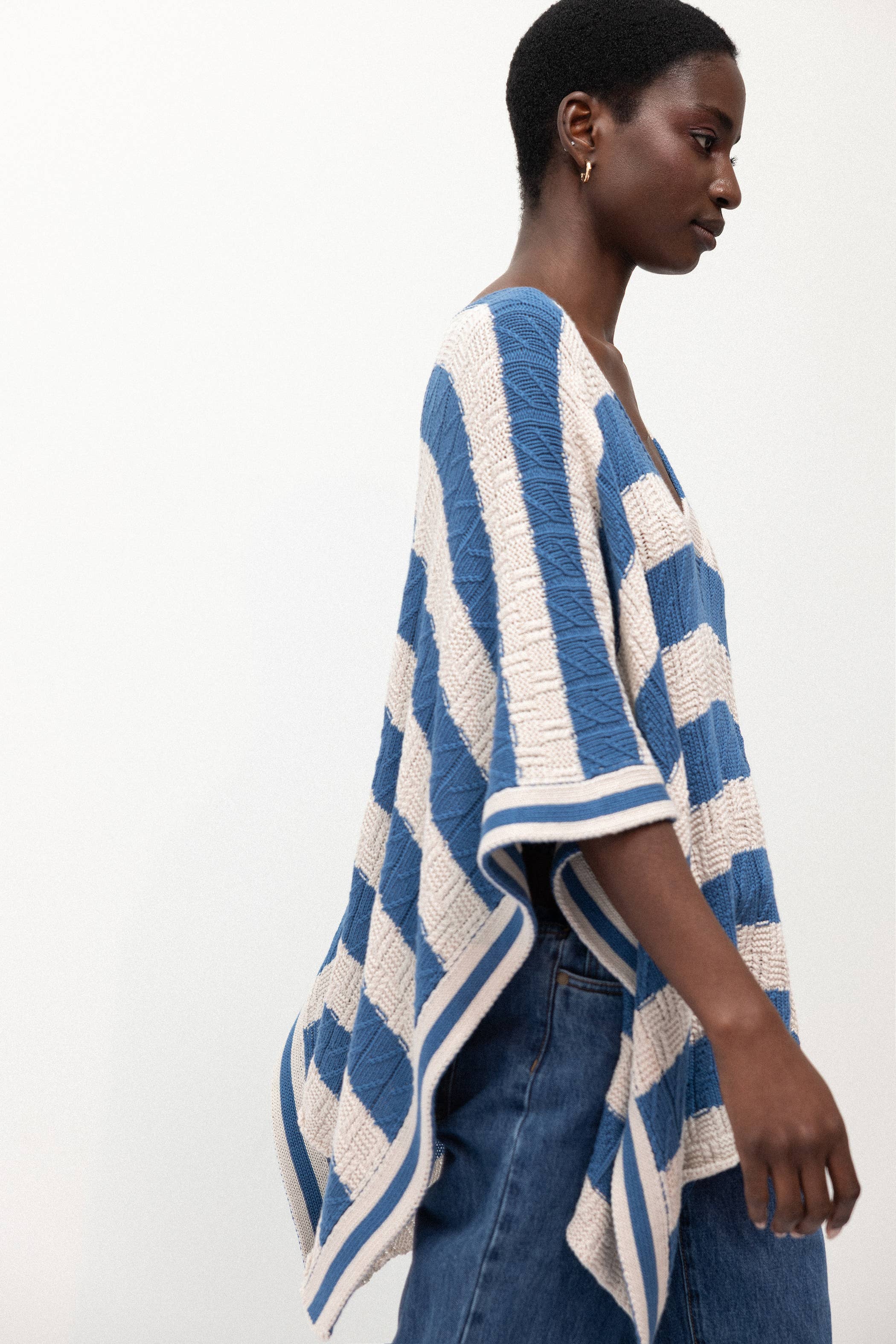 Strukturiertes Strickponcho (446683-170)