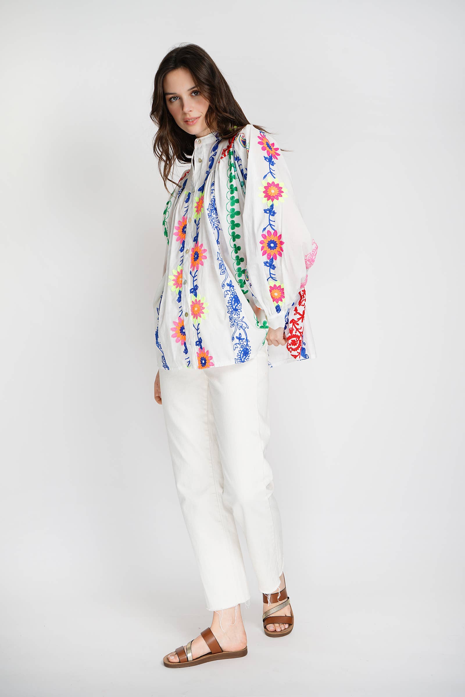 Mehrfarbige bestickte Bluse