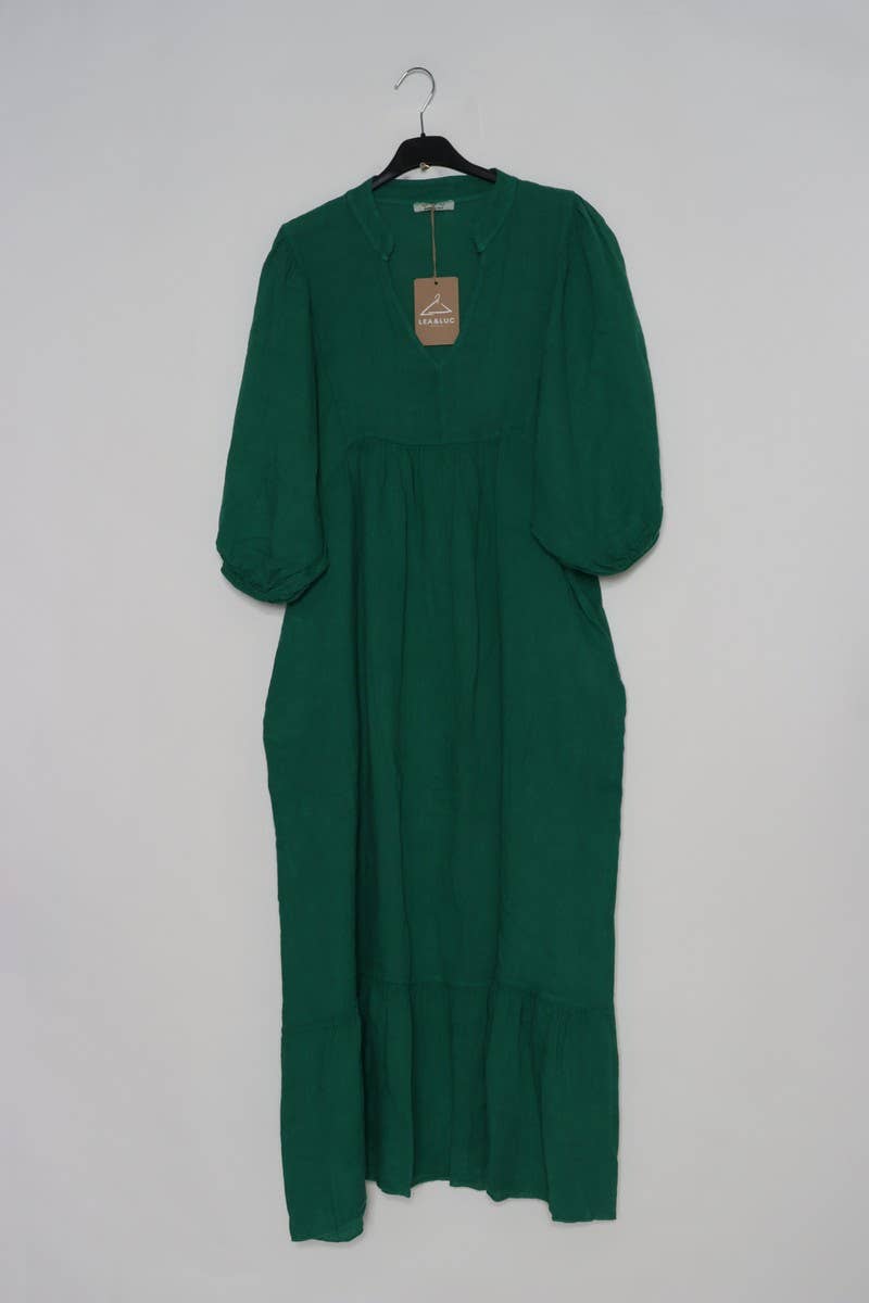 Kleid aus Leinen mit Volants und Stehkragen