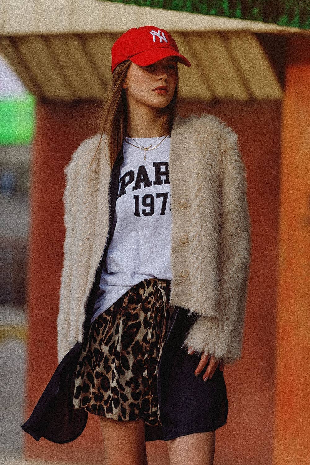 Kurzjacke in Beige aus feinem Fell