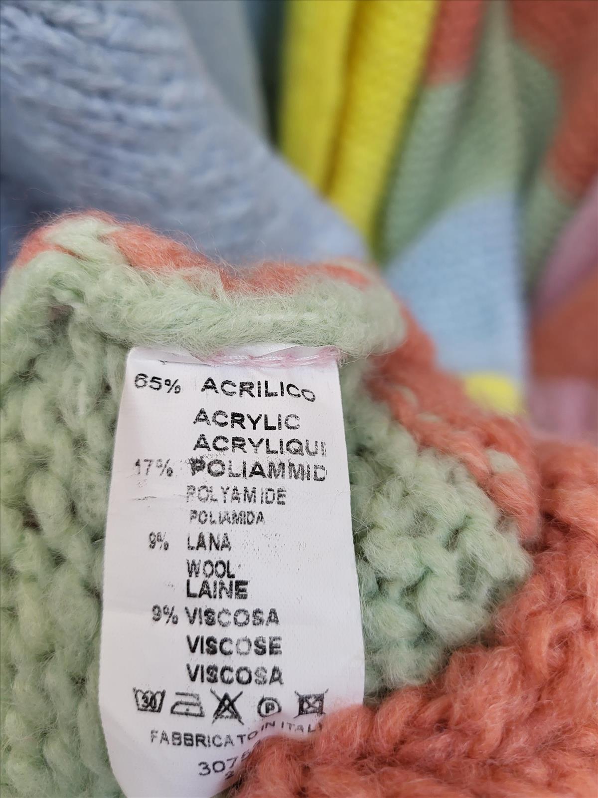Strickmantel bunt