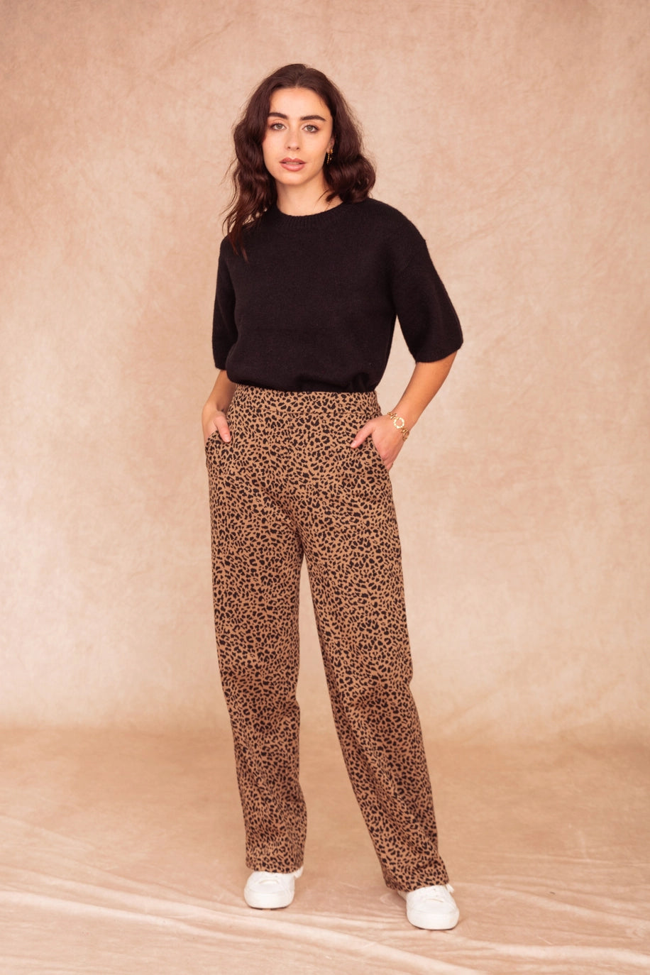 Pavina Leo Hose