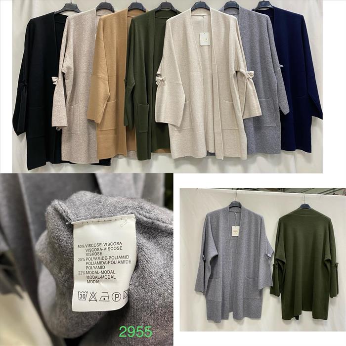 Strickjacke mit Schleife am Arm