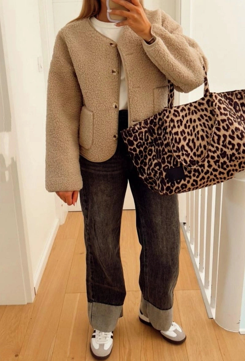 Teddyjacke mit Taschen