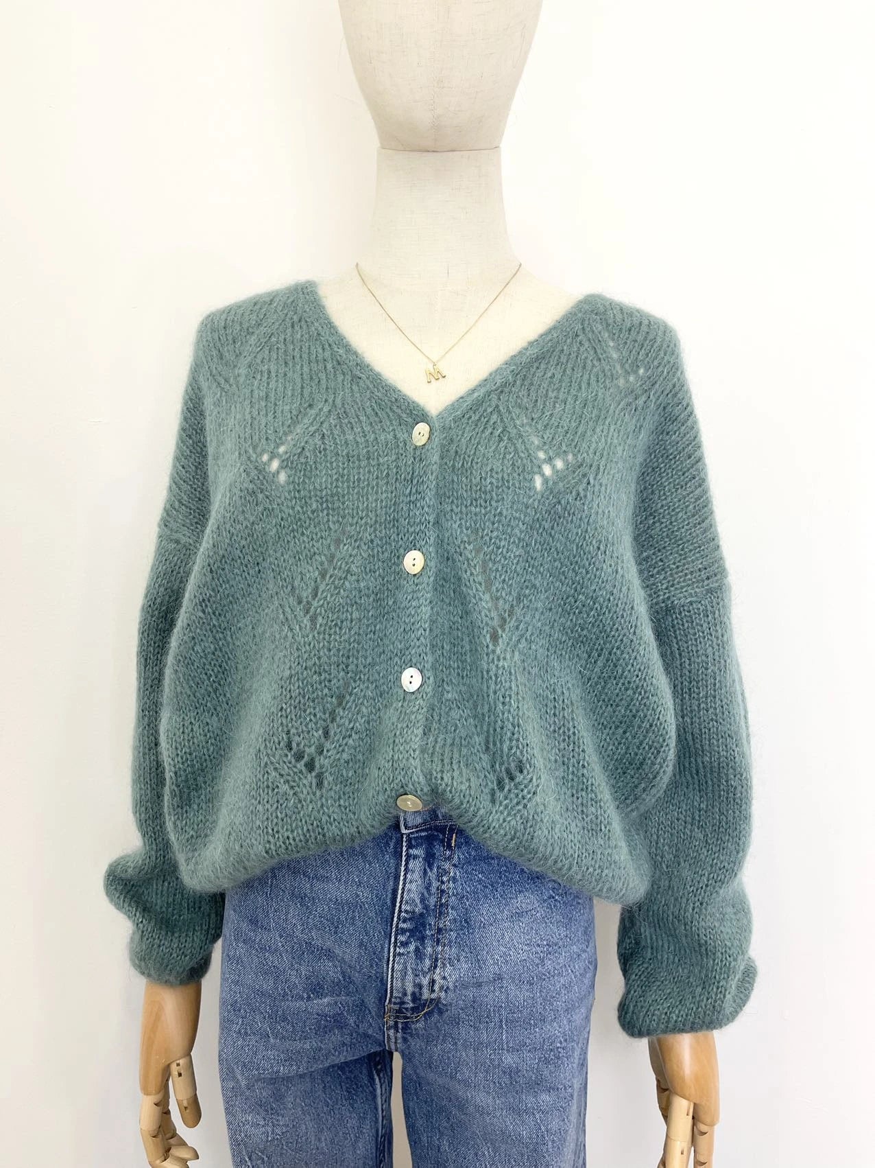 Strickweste mit durchbrochenem Muster