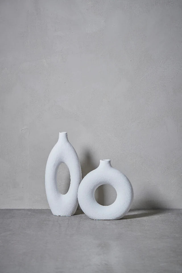 Catia Dekorationsvase H33 cm. weiss