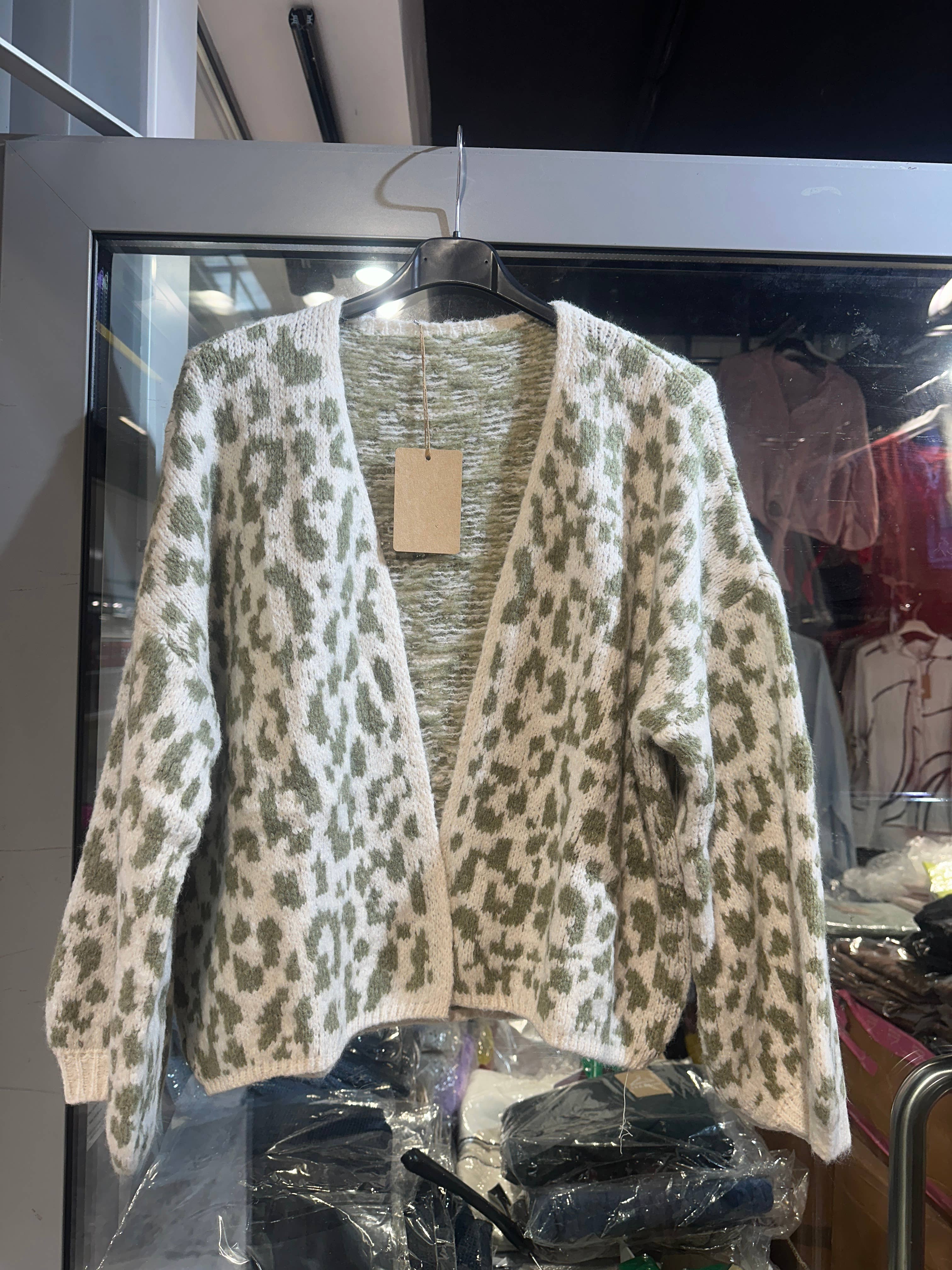 Strickjacke Artikelnummer 50816