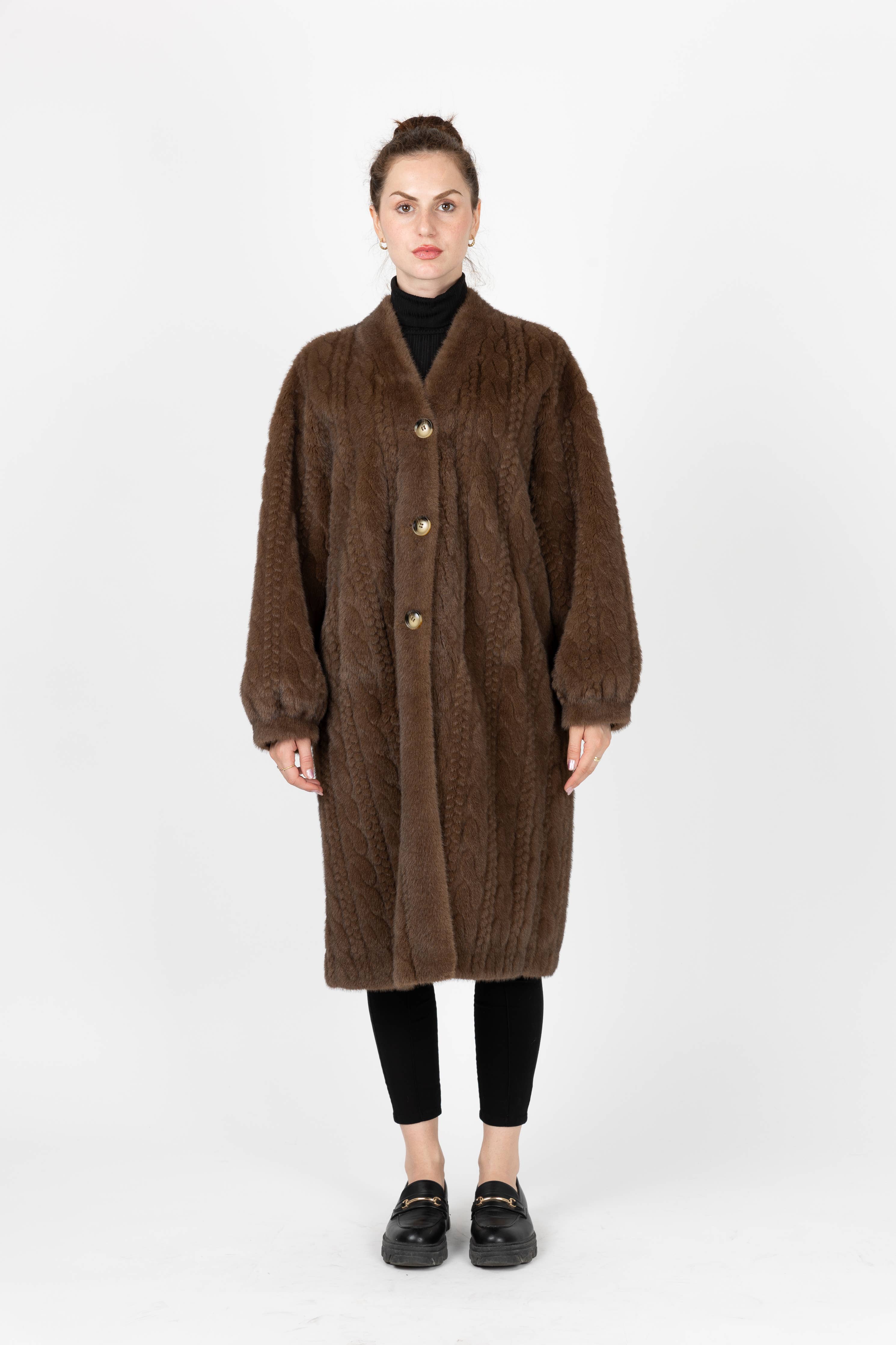 LANGE JACKE / Mantel AUS KUNSTPELZ