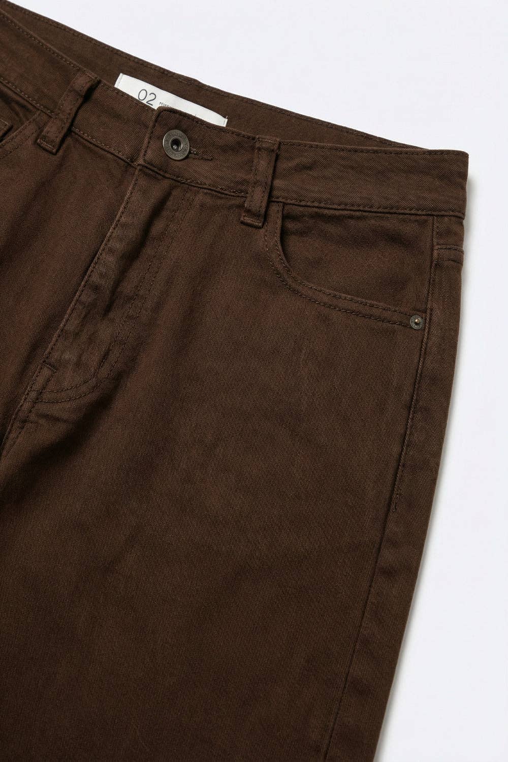 Extra weite, elastische Baumwoll-Twill-Hose in Braun