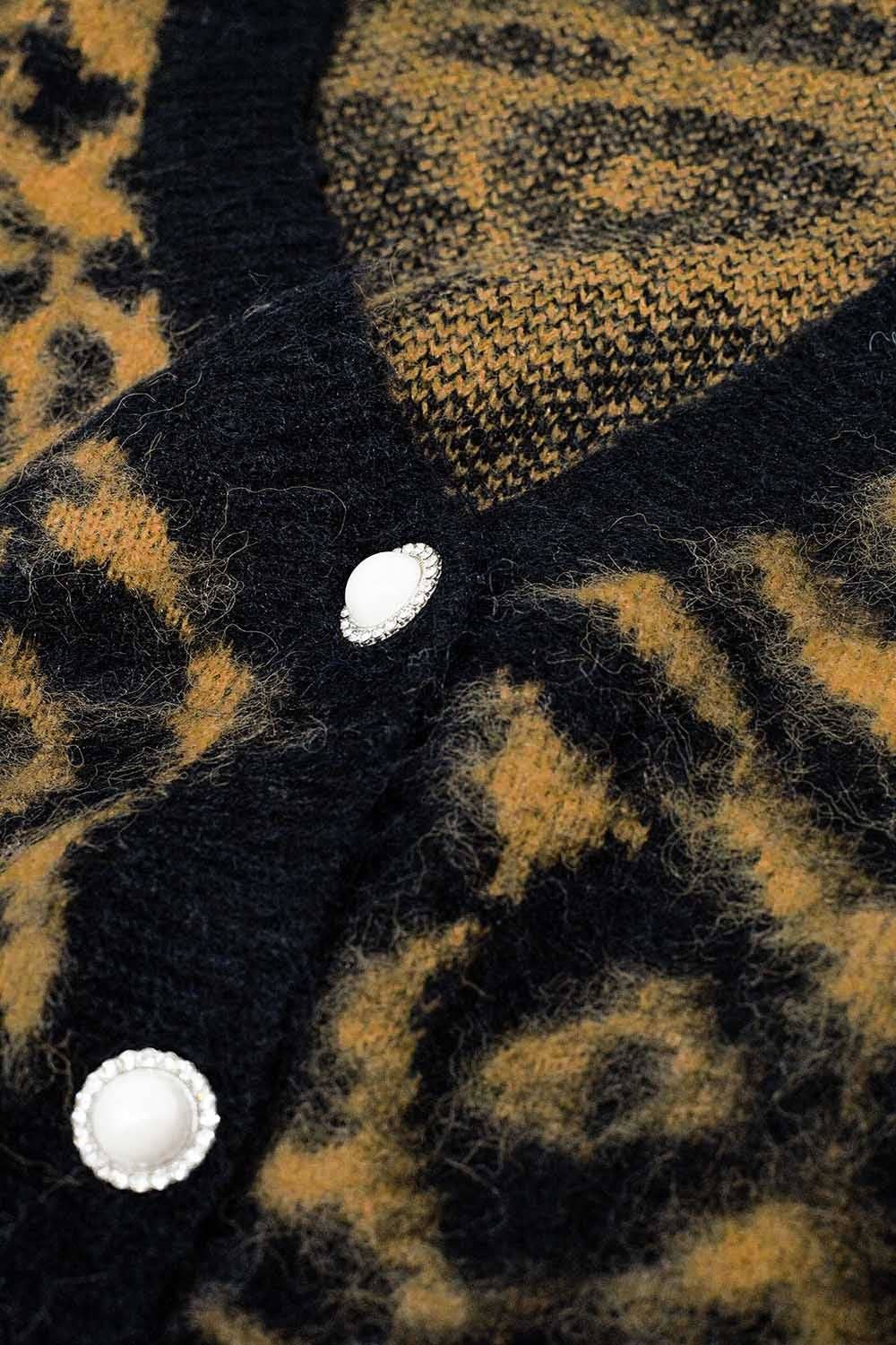 Leopardenmuster-Cardigan aus Strickstoff mit Wolle in Camel