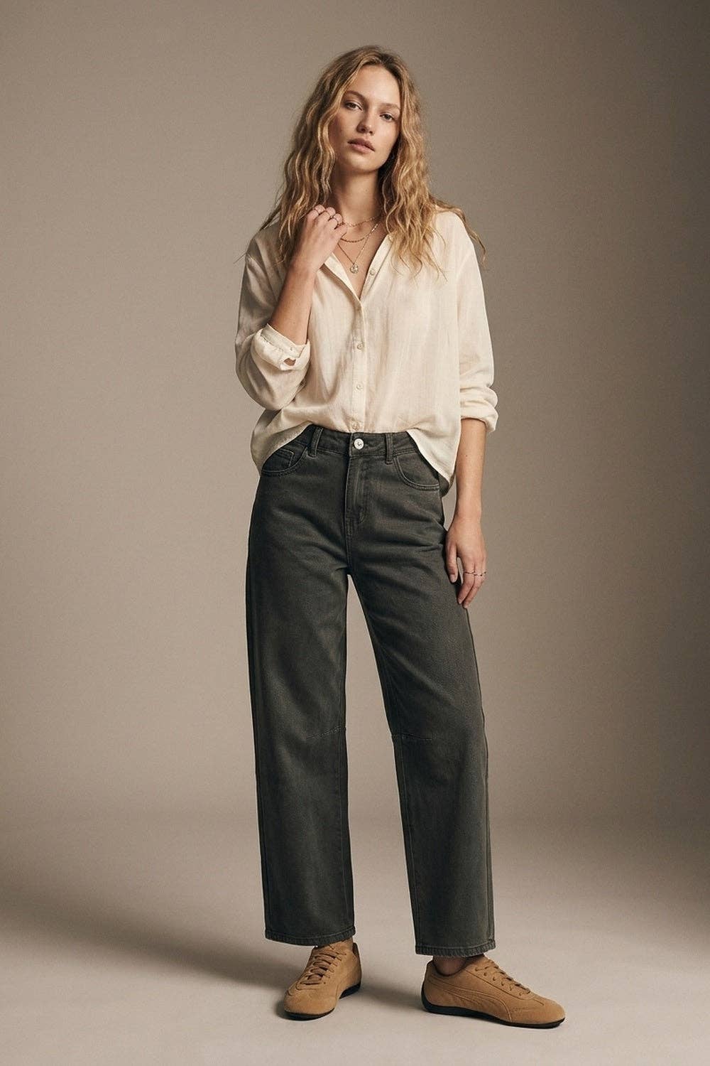Khaki Vintage-Waschung Denim Wide-Leg-Jeans mit Naht am Knie