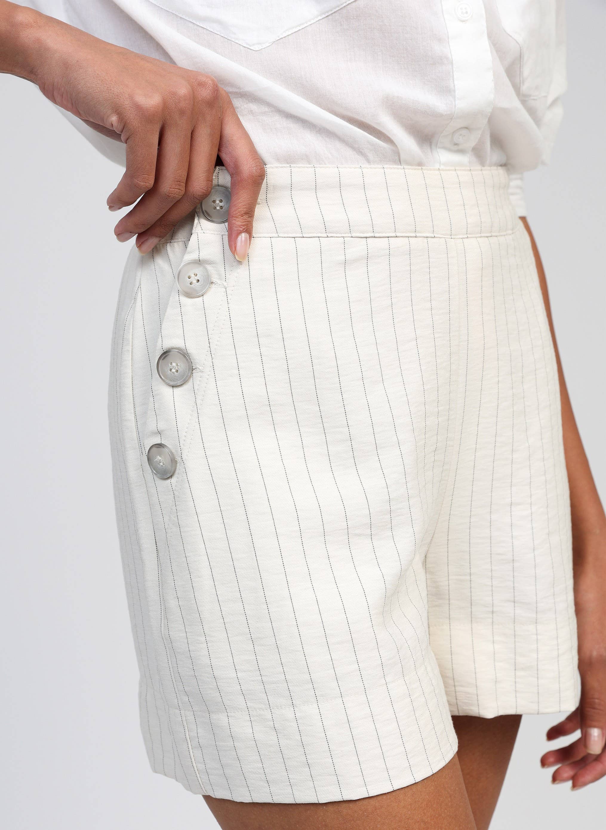 Kurze beige Hose  PONTON