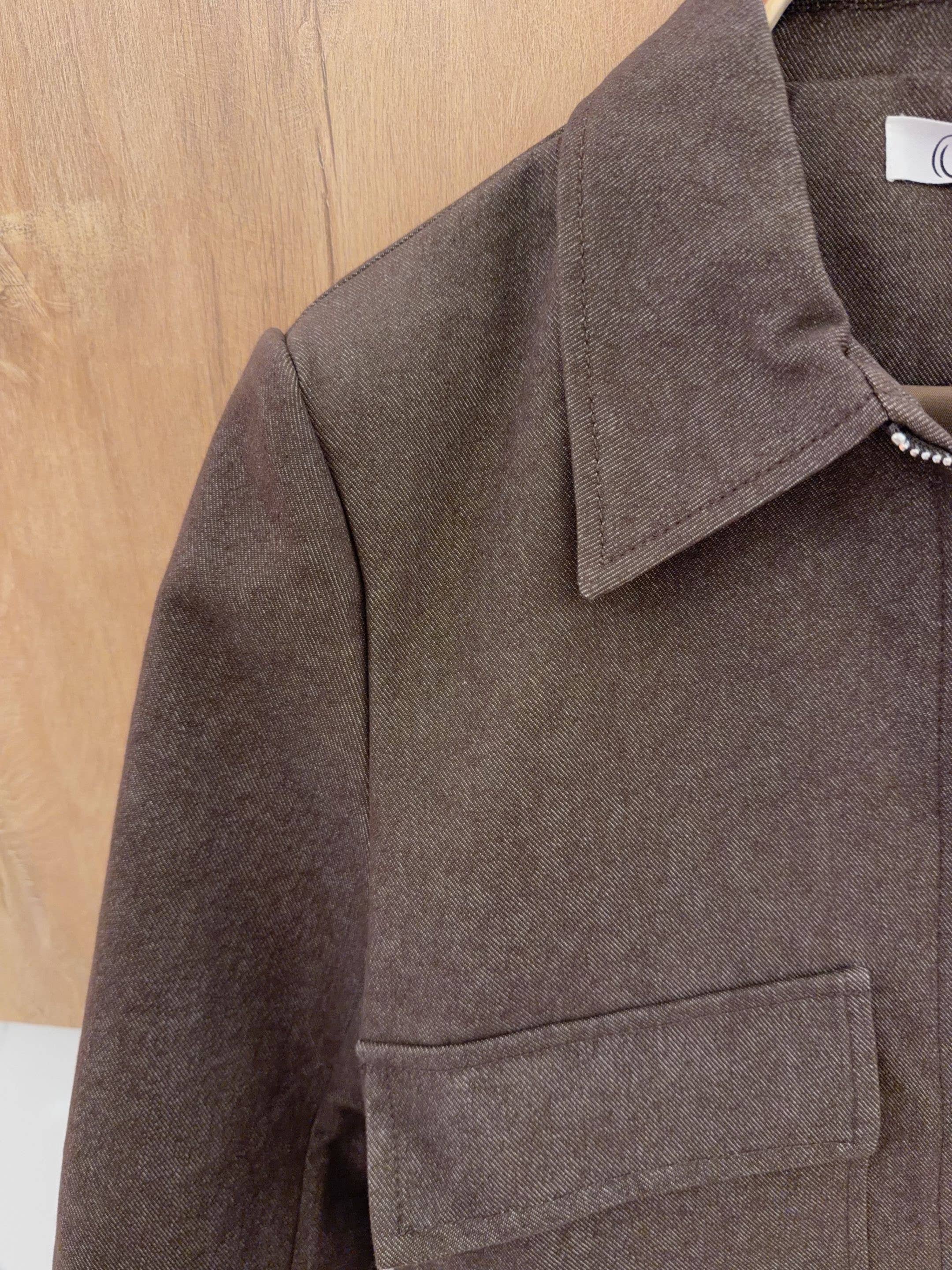 Kurze Reißverschlussjacke im Workwear-Stil mit aufgesetzten Taschen