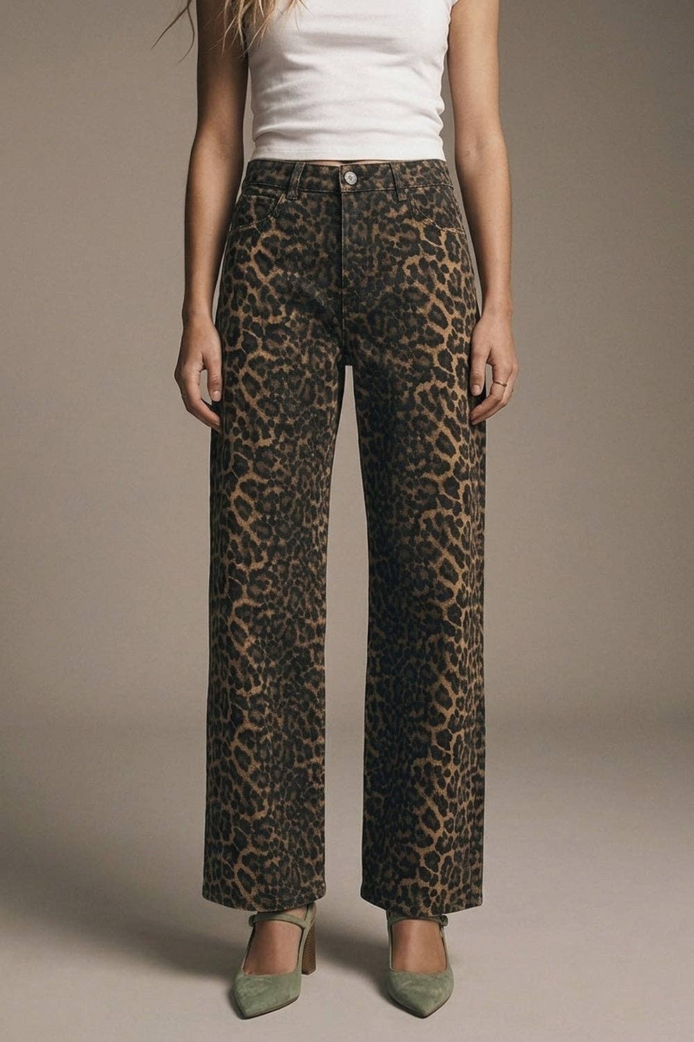 Leopardenmuster-Jeans mit geradem Bein