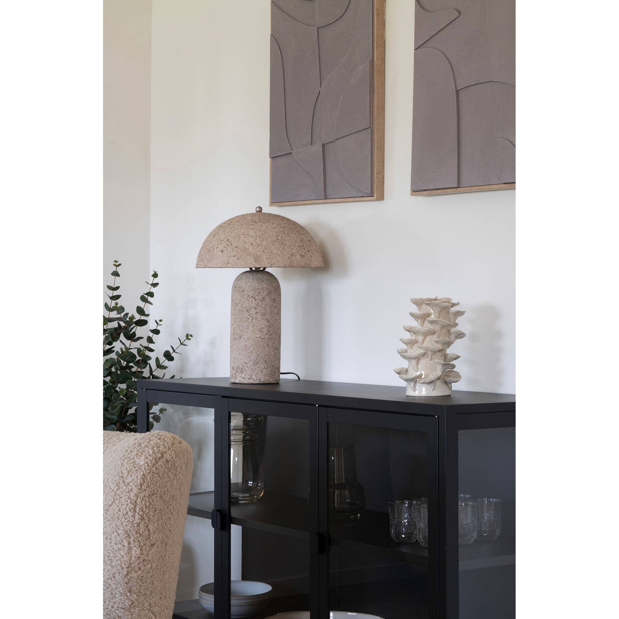 Astley - Tischlampe. Pappmaché. steingrau 150 cm Kabel