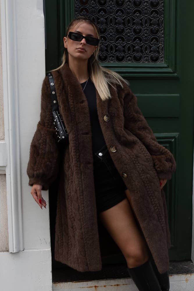 LANGE JACKE / Mantel AUS KUNSTPELZ