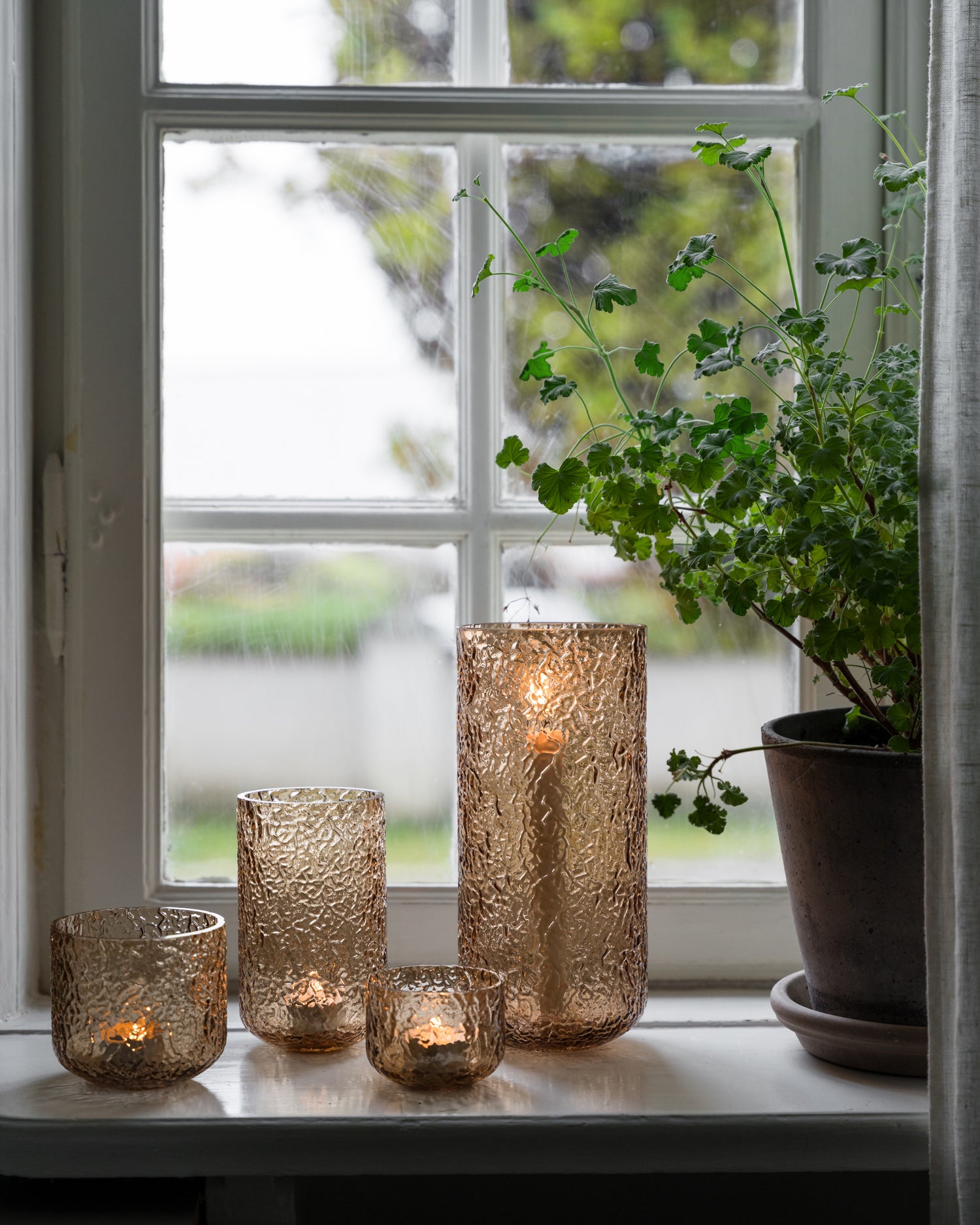 Bernstein Kerzenhalter und Vasen von ERNST