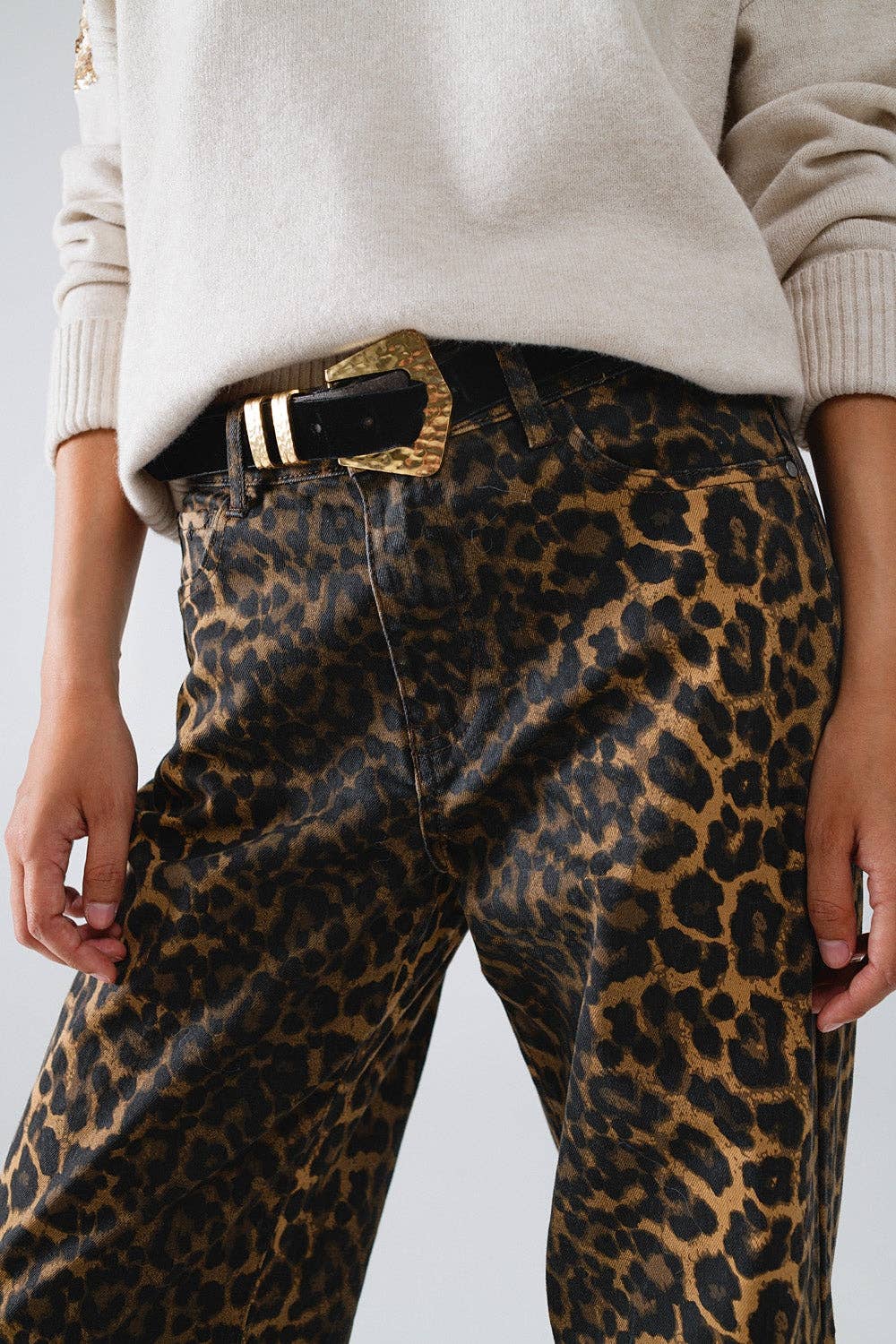 Leopardenmuster-Jeans mit geradem Bein