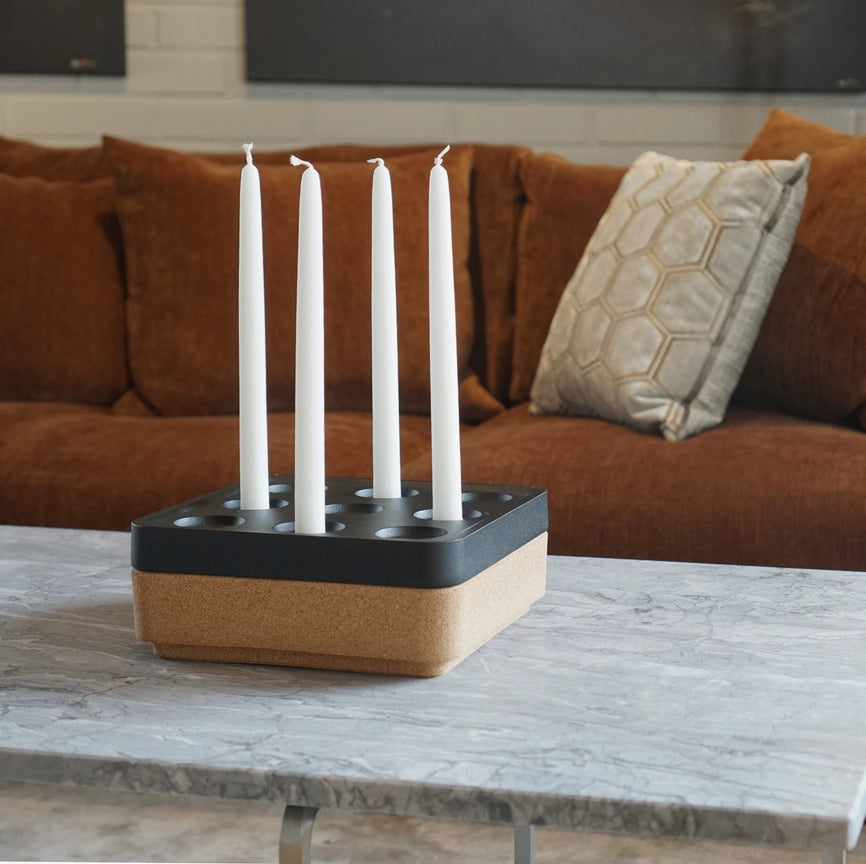 Schwedischer Kerzenhalter aus recyceltem Material — ein Designklassiker!