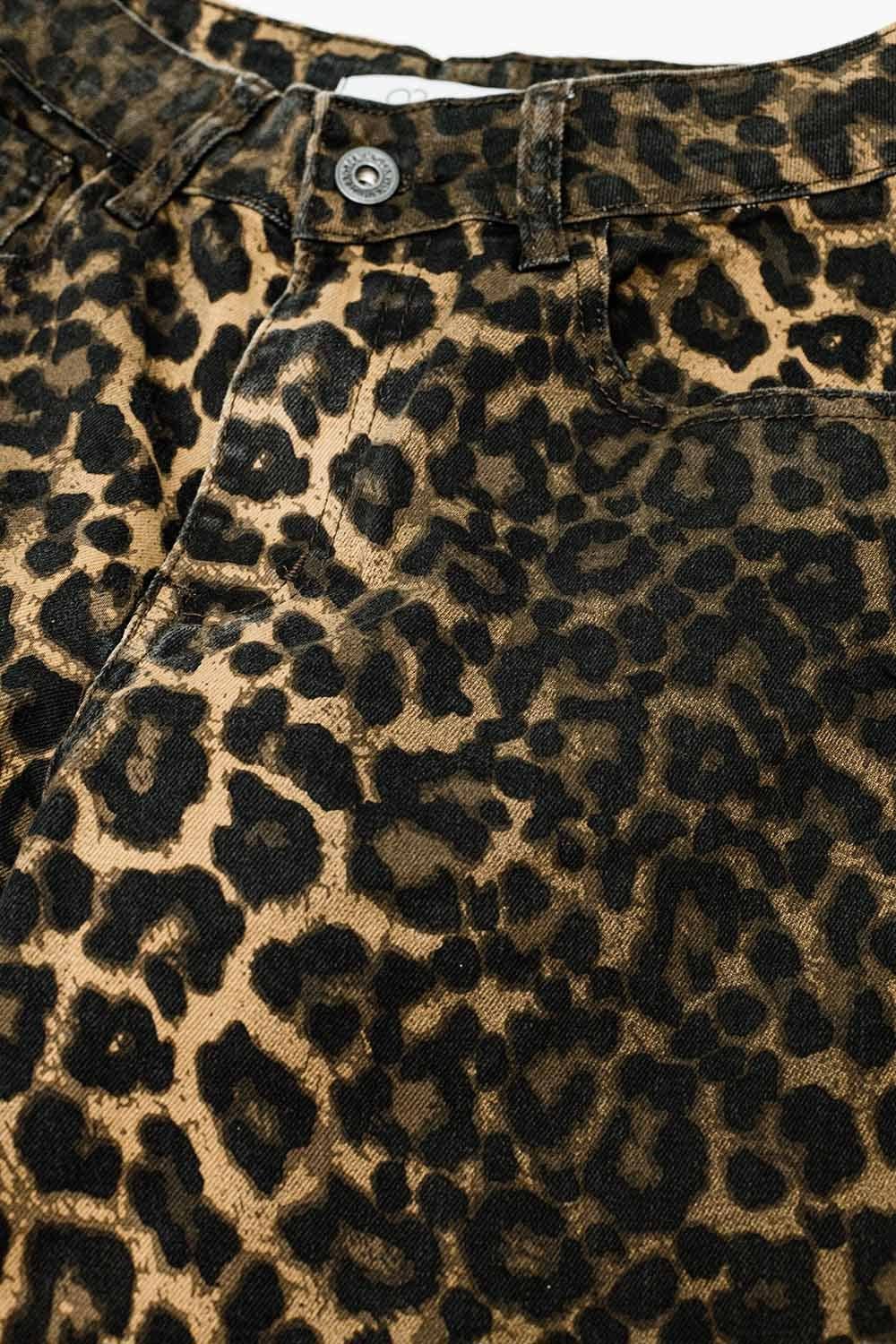 Leopardenmuster-Jeans mit geradem Bein