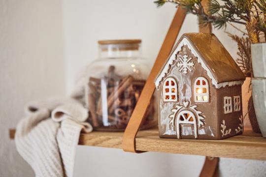 Haus Gingerbread Schneekristall