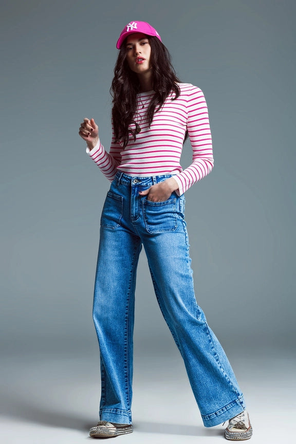 Jeans mit niedriger Taille, weitem Bein und Fronttasche im Marinestil